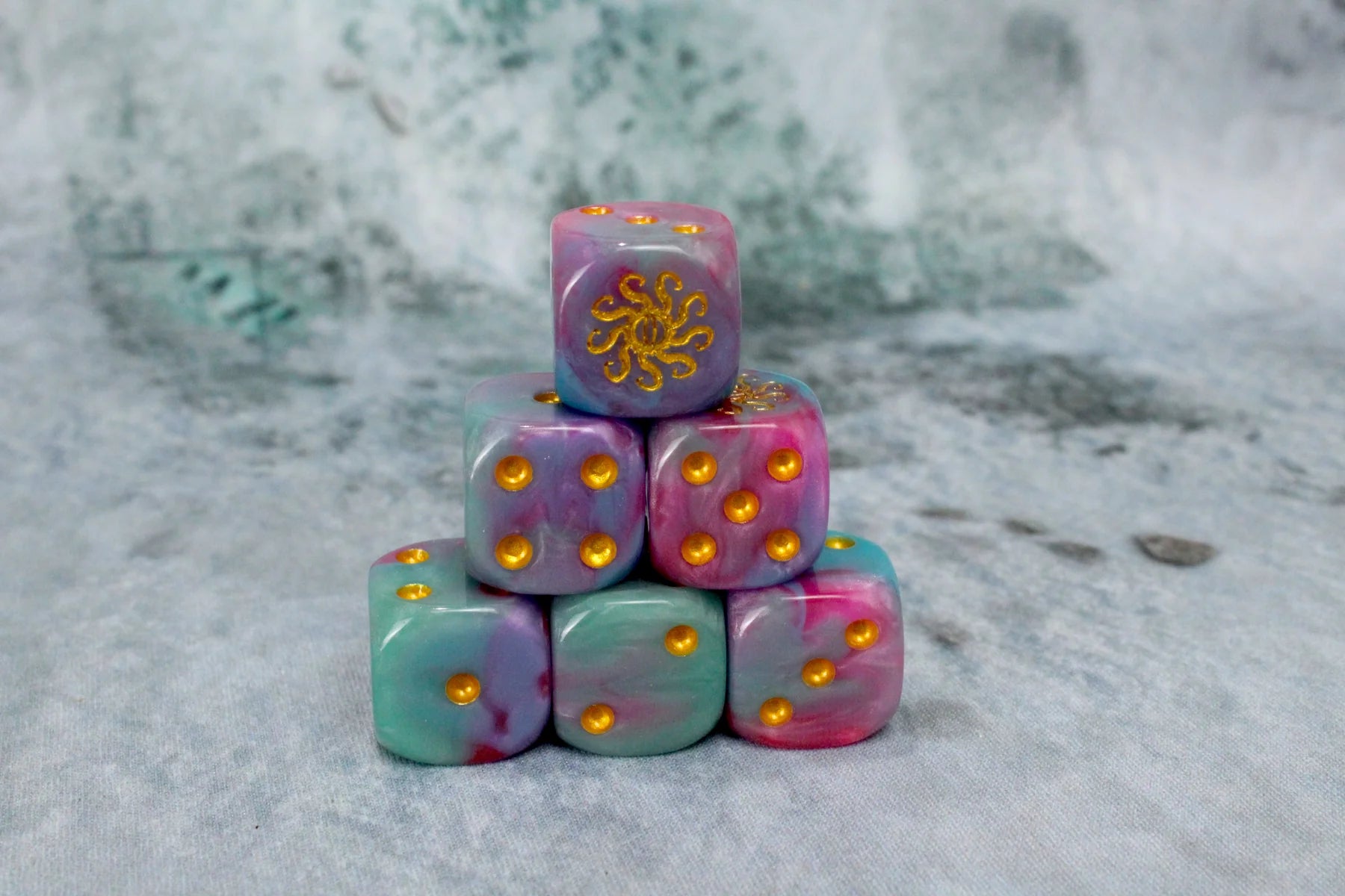 Cult of Knowledge, 25x 16MM Dice, Round Corners | Gopher Games