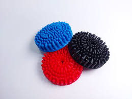 Red Magical Sinking Brush Scrubby | Gopher Games
